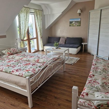 Jurajska Stokrotka Kotowice Ngoại thất bức ảnh